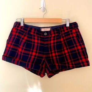 Abercrombie checkered shorts (Size: 4)